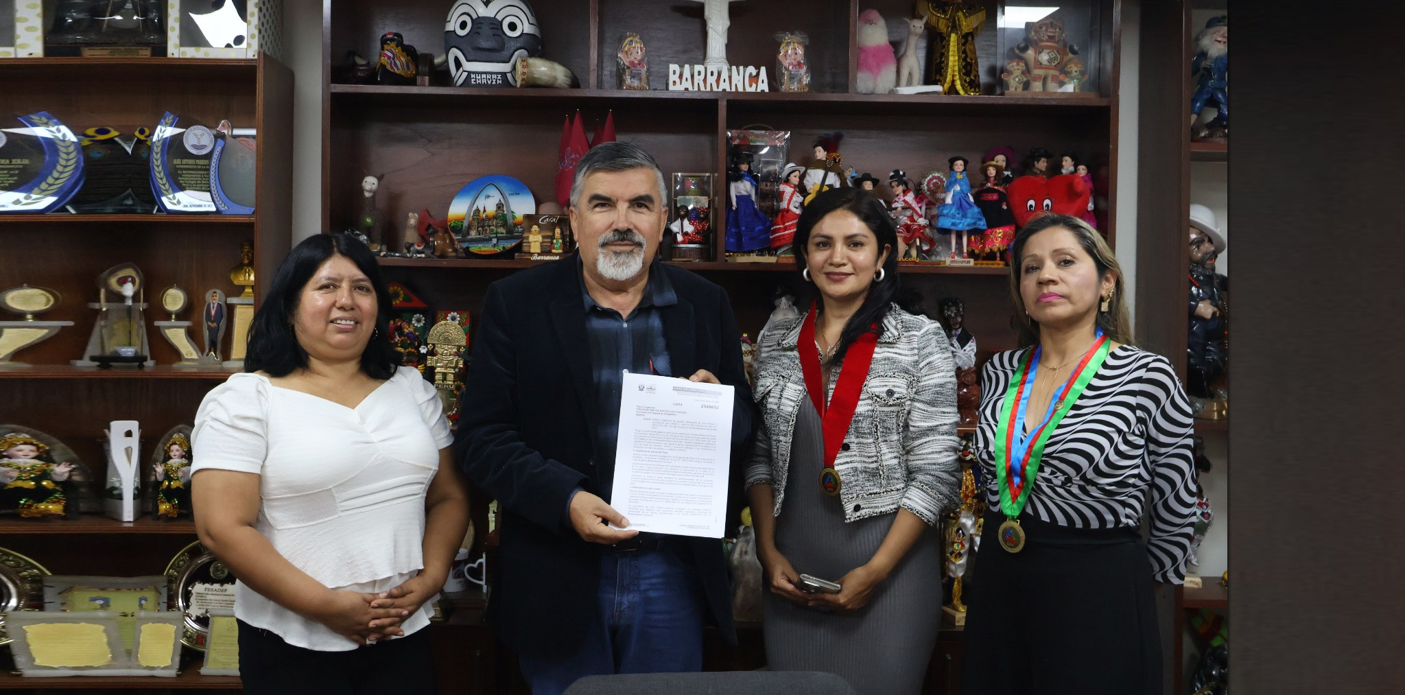 Ley del Trabajo de los Profesionales Físicos en el Perú